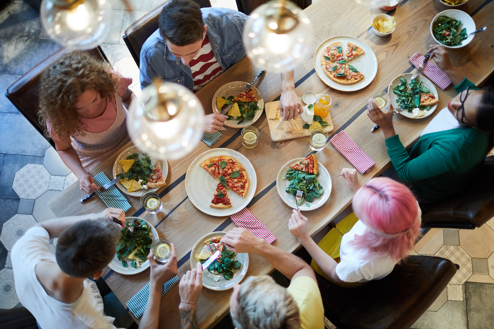 Friends eating lunch